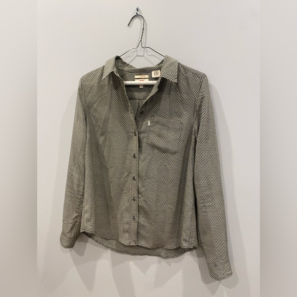 Levi’s Checkered Button Down - Picture 1 of 3